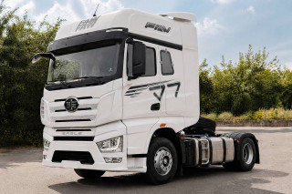 Тягач FAW J6 CA4250 6Х4